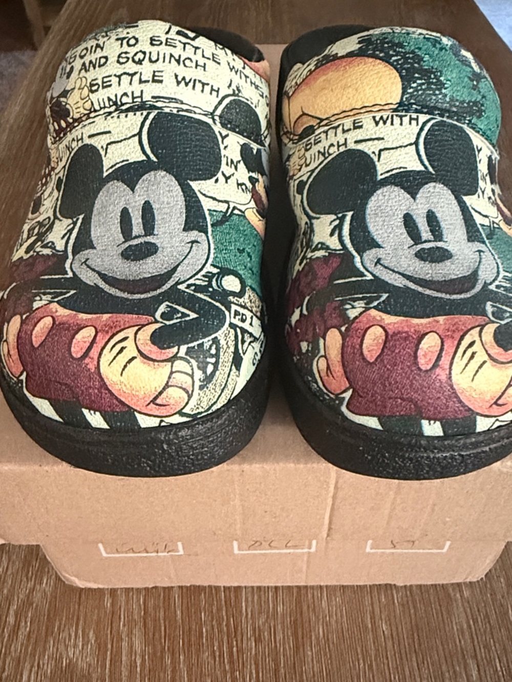 ​NIB Terlik Sabo Disney Mickey Mouse Clogs Size 37